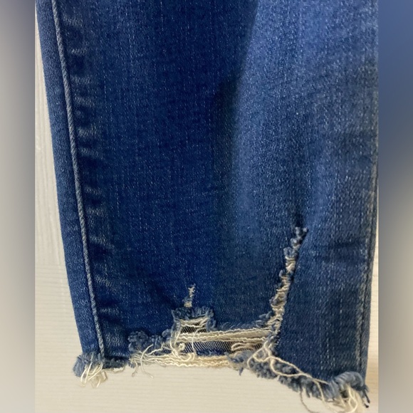 💙GREAT CONDITION | Abercrombie & Fitch | Size 4R - Picture 7 of 17